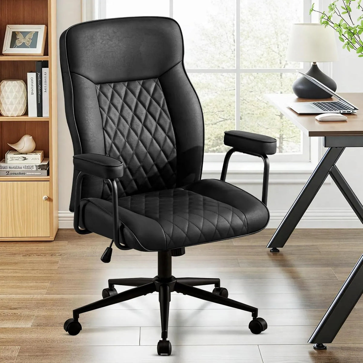 Chaise de Bureau Ergonomique en Cuir PU, Réglable et Inclinable, Noire