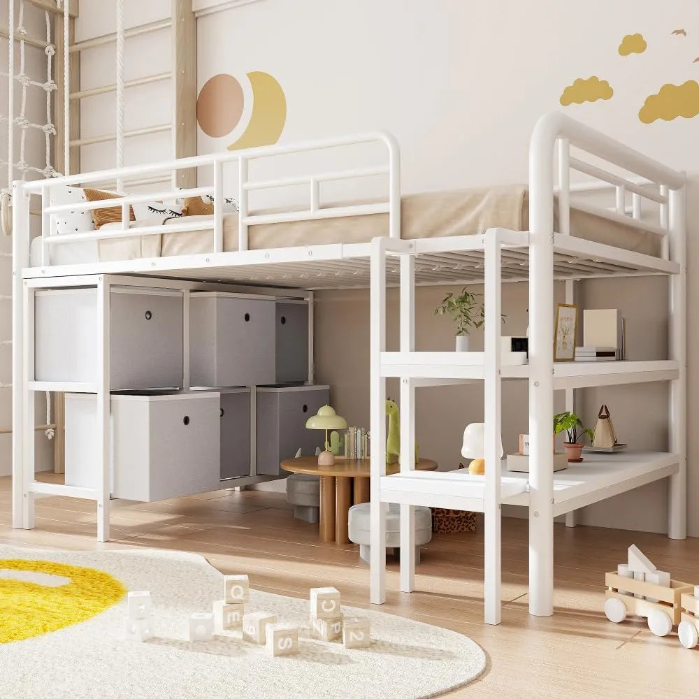 Lit mezzanine enfant 90x200 avec rangements et escaliers en métal, tiroirs et étagères, cadre blanc avec sommier à lattes