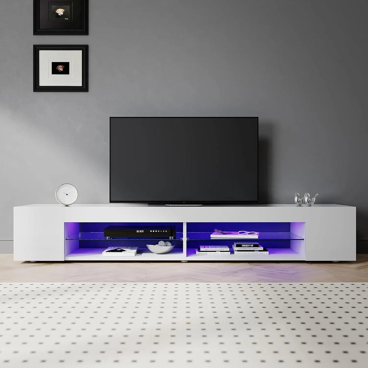 Meuble TV Blanc avec LED RGB, Étagères en Verre, 180x39x30cm, Idéal pour Salon ou Chambre
