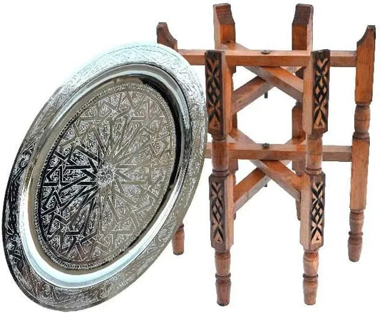 Table basse orientale en laiton et argent, plateau en cèdre, Ø 40 cm, style marocain
